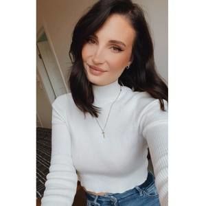 Meet your Posher, Jade